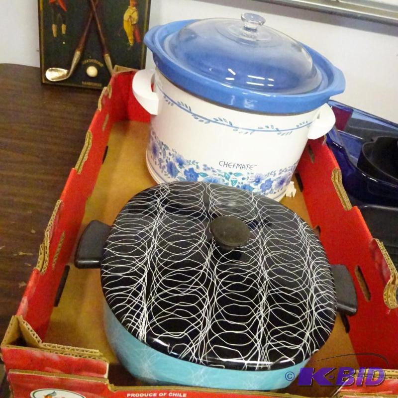 lot 193 image: Porcelain Coated Casserole, Chefmate Crock Po...