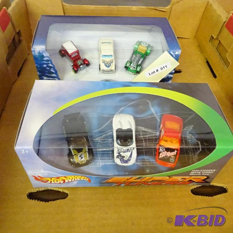 lot 38 image: Hot Wheels Super Toners and Hot Wheels Vintag...