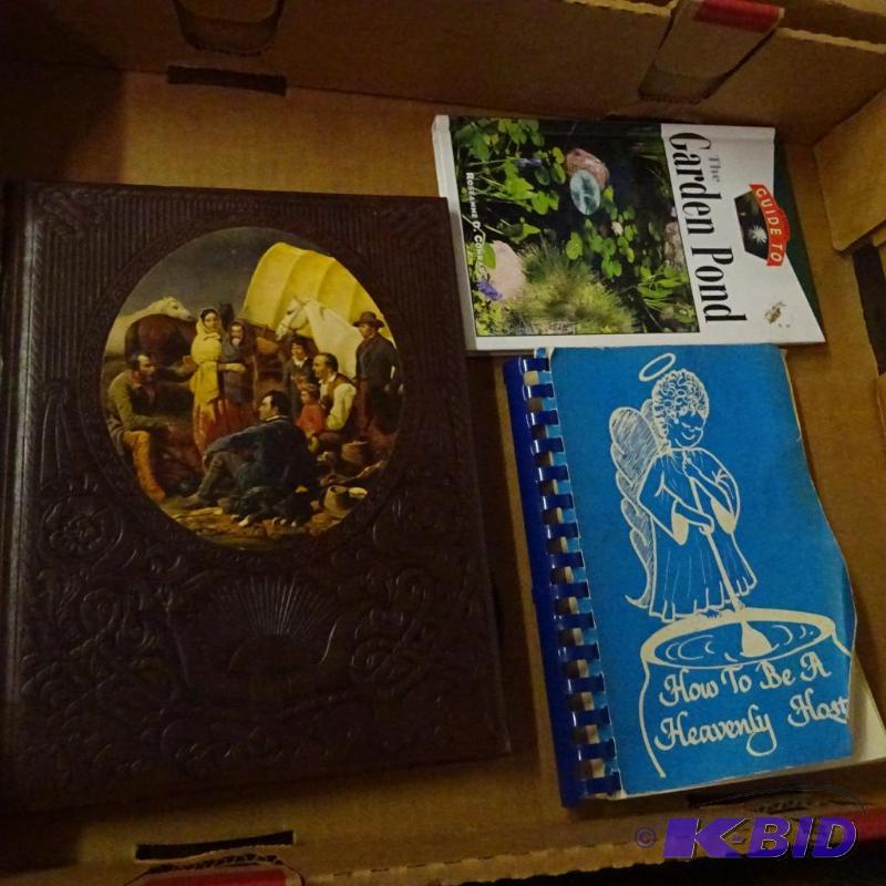 lot 39 image: Cook Book. Garden Pond GuideBook, Time Life O...