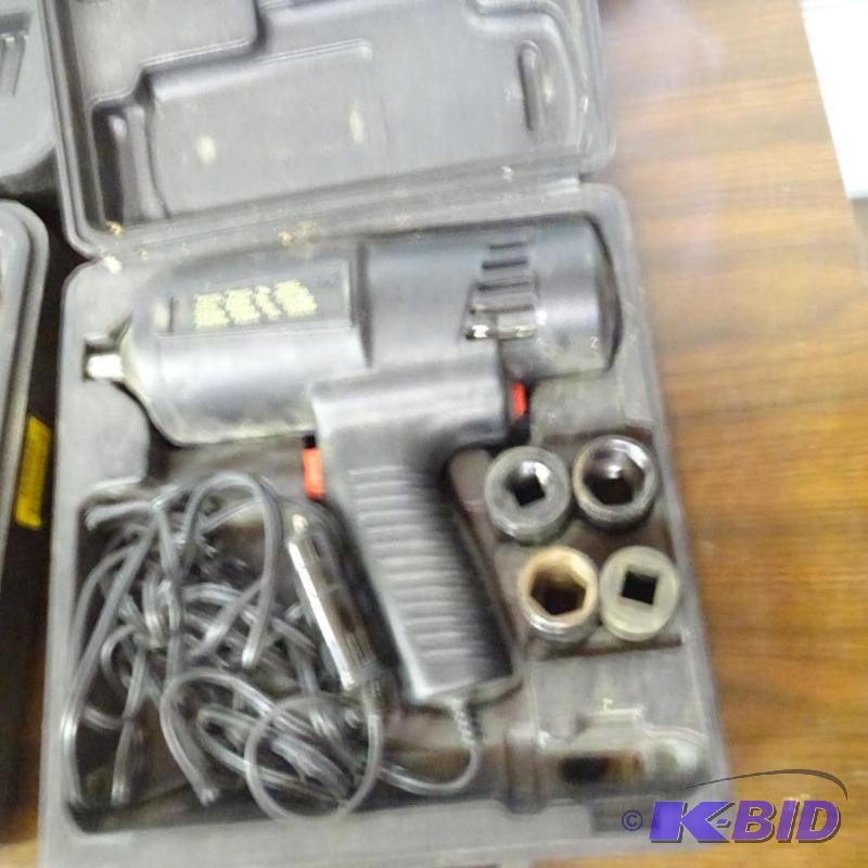 lot 55 image: 12 Volt Impact Gun. Works...