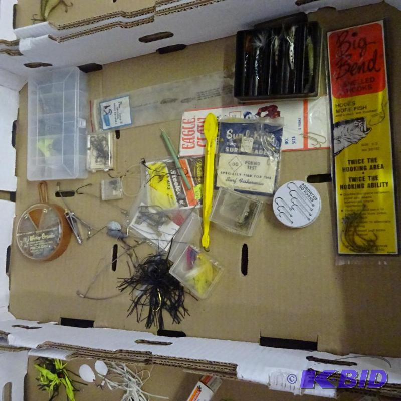 lot 77 image: Misc Fishing Tackle...