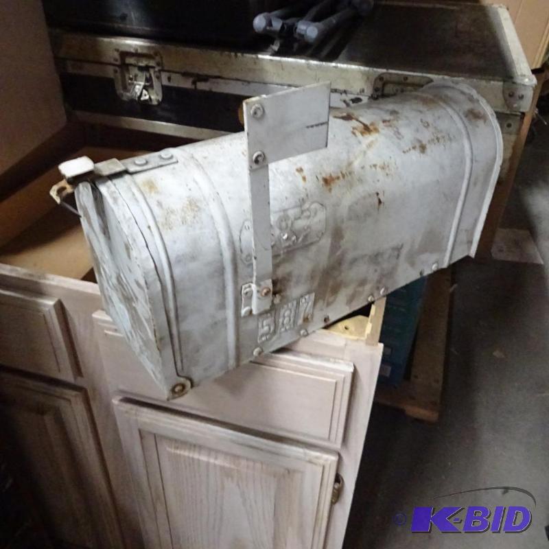 Vintage MEtal Mail Box...