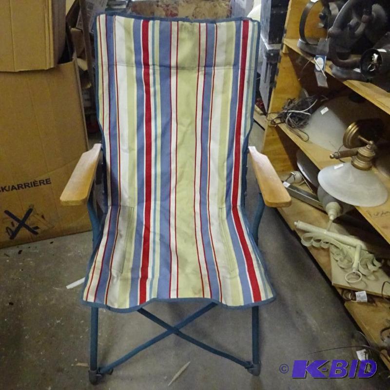 Folding Lawn Chair...