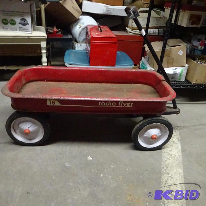 Radio Flyer 18 Kids Metal Wagon...