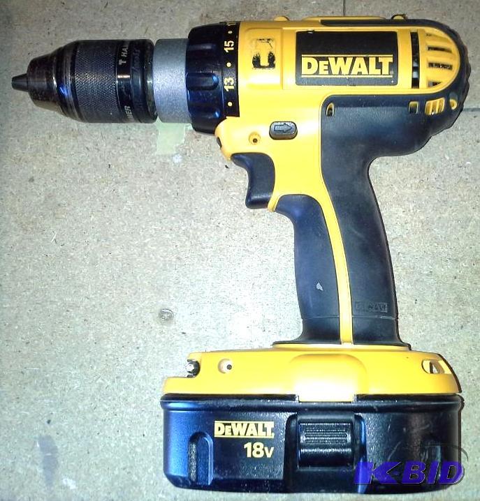 18 Volt DeWalt Drill