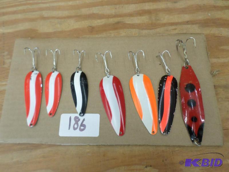 lot 186 image: (7) Various Spoon Lures...