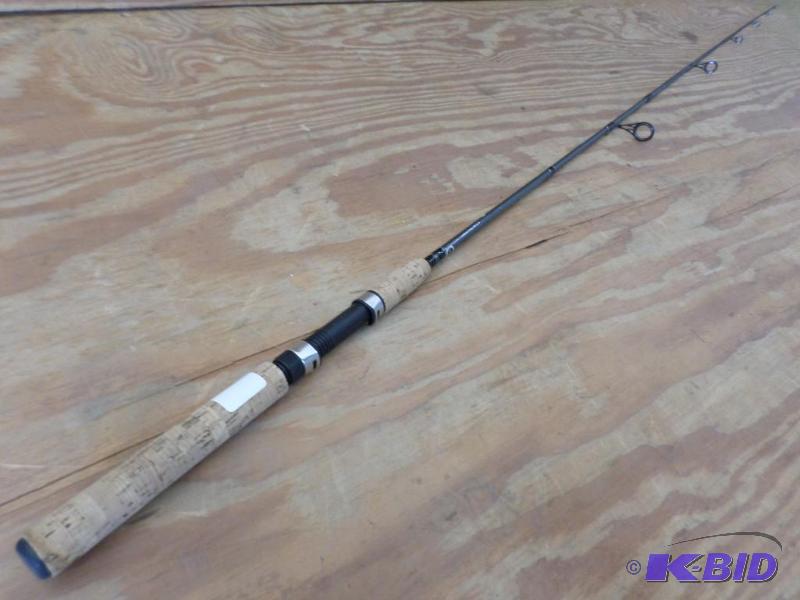 lot 49 image: Shimano Stimula 6ft Medium Fast Action Spinni...