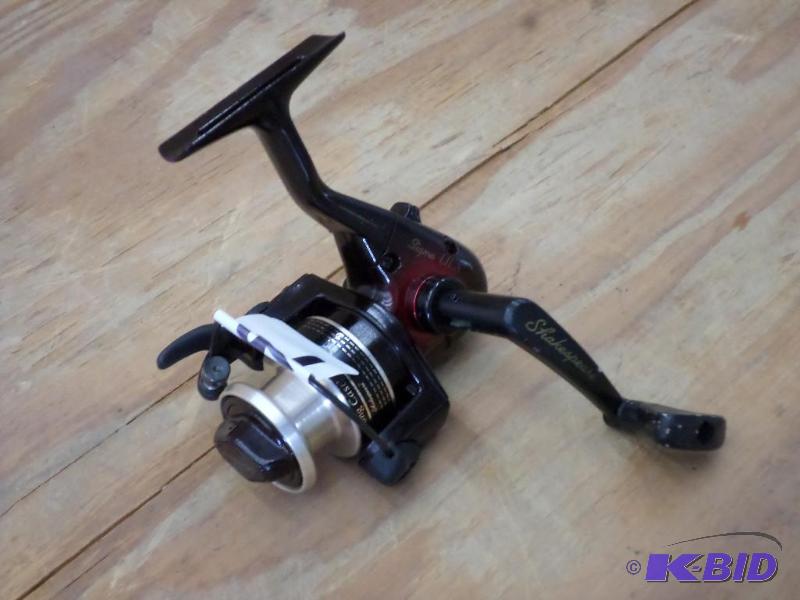 lot 76 image: Shakespeare ULX25 Spinning Reel...