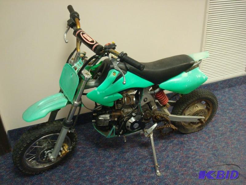lot 1 image: Mini Dirt Bike &nbspPit&nbspBike For Parts...