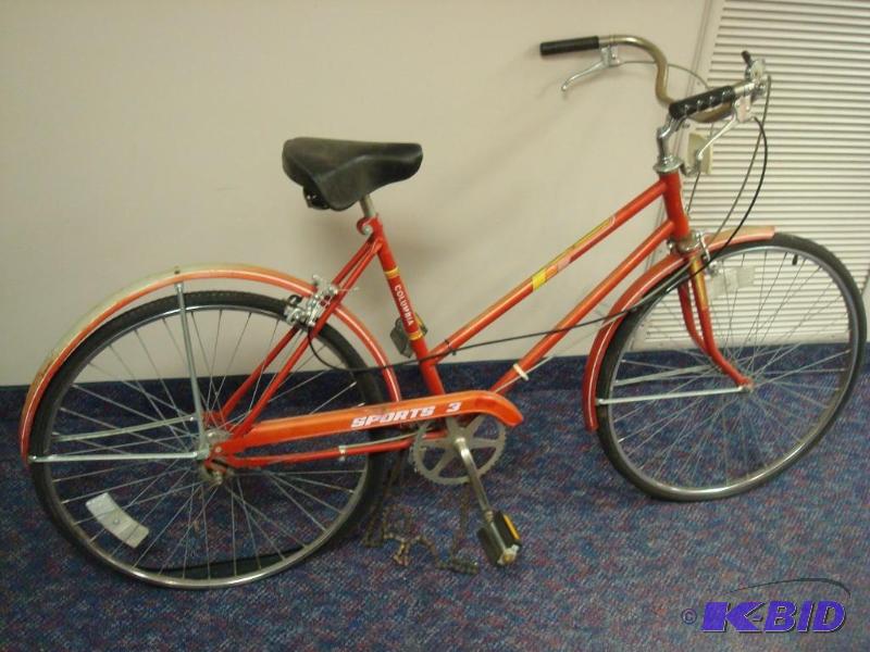 lot 6 image: Vintage Columbia Cruiser Bike Needs Maintenan...
