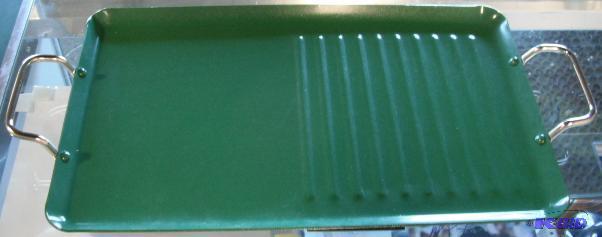 lot 67 image: Rectangular Tray - Green on the inside - 19&q...