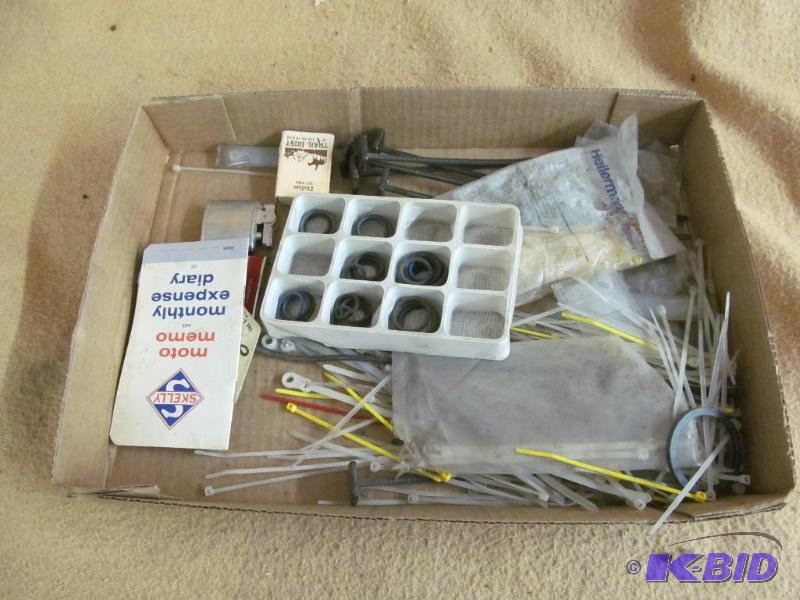 lot 109 image: Hardware