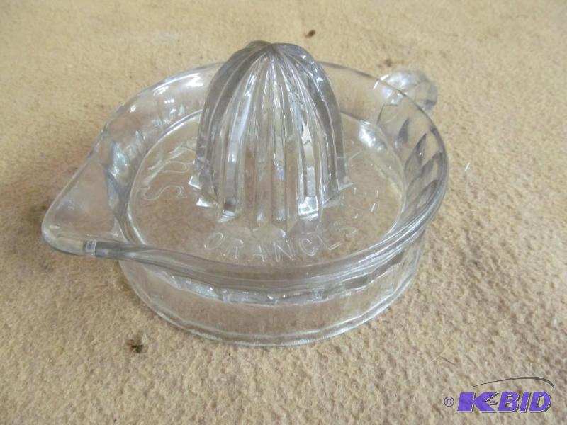 lot 15 image: Juicer