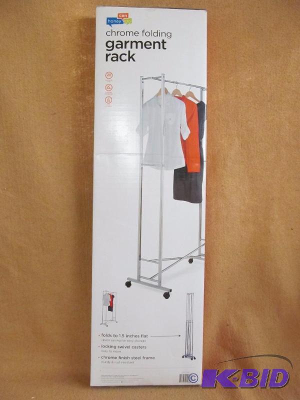 lot 16 image: Garment rack
