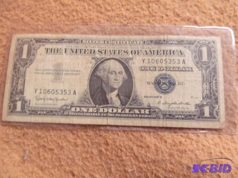 lot 27 image: Currency