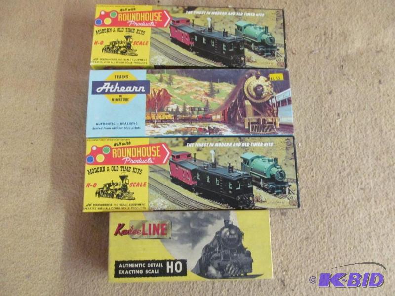 lot 78 image: Train kits
