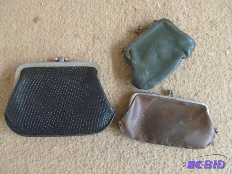 lot 81 image: Coin purses