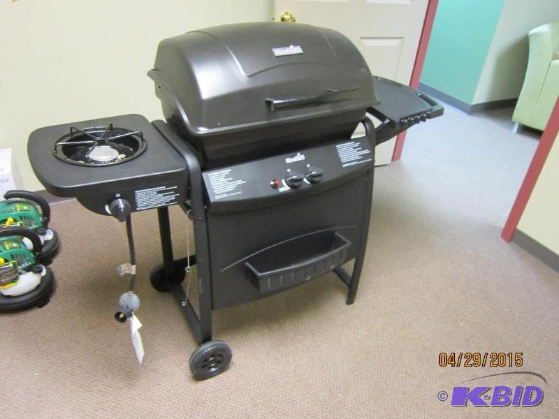 lot 1 image: Char-Broil 2-Burner 35,000 BTU Gas Grill 360 with Side Burner and Storage Basket