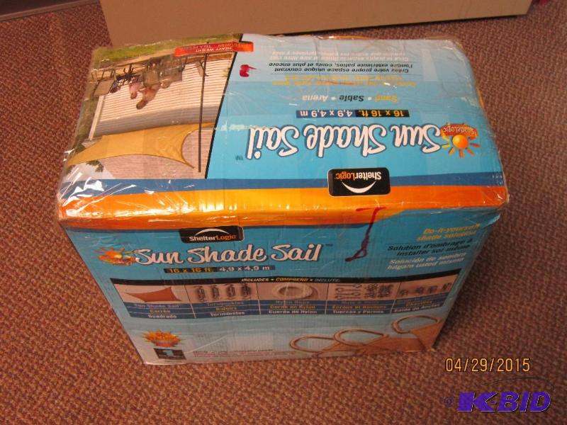 lot 11 image: Sun Shade Sail
