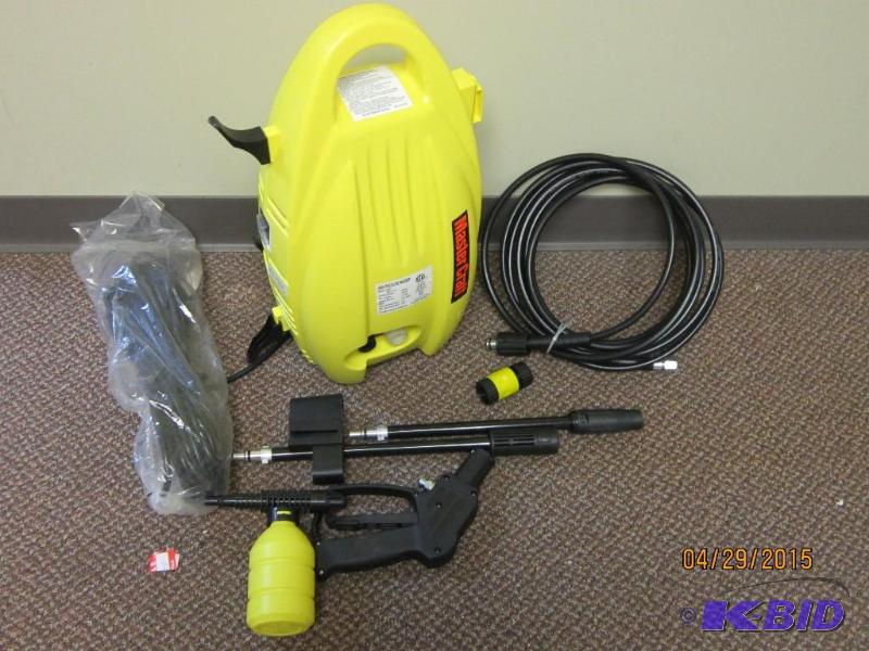 lot 18 image: Electric Pressure Washer