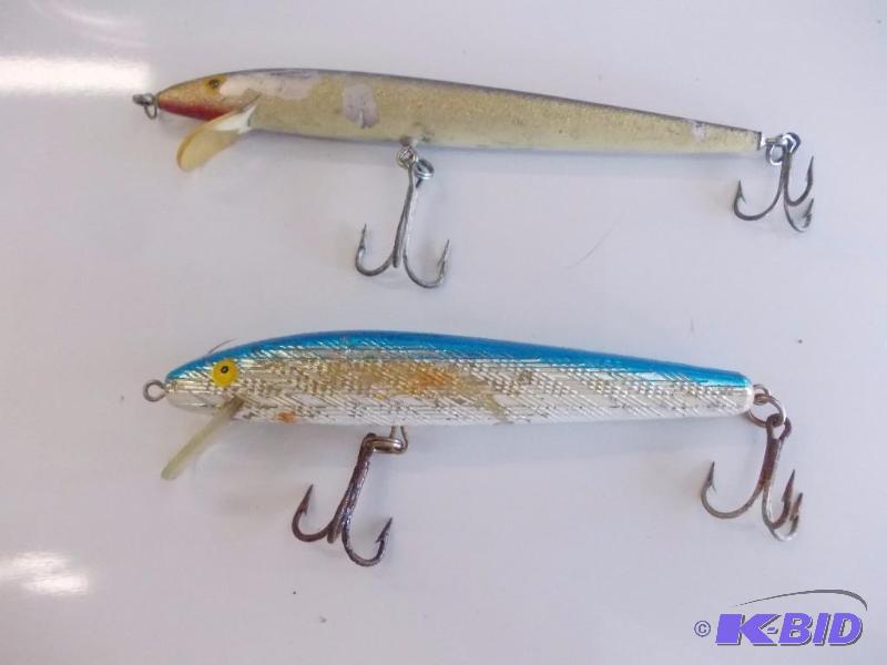 lot 184 image: 2 Lures Rebel Floater, Atlantics&nbspNo. 7...