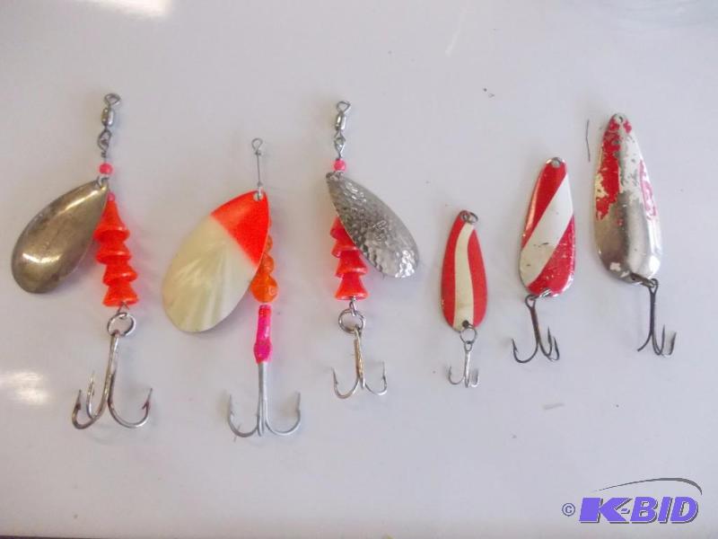 lot 194 image: 6 Lures Tee Spoon, & Others...