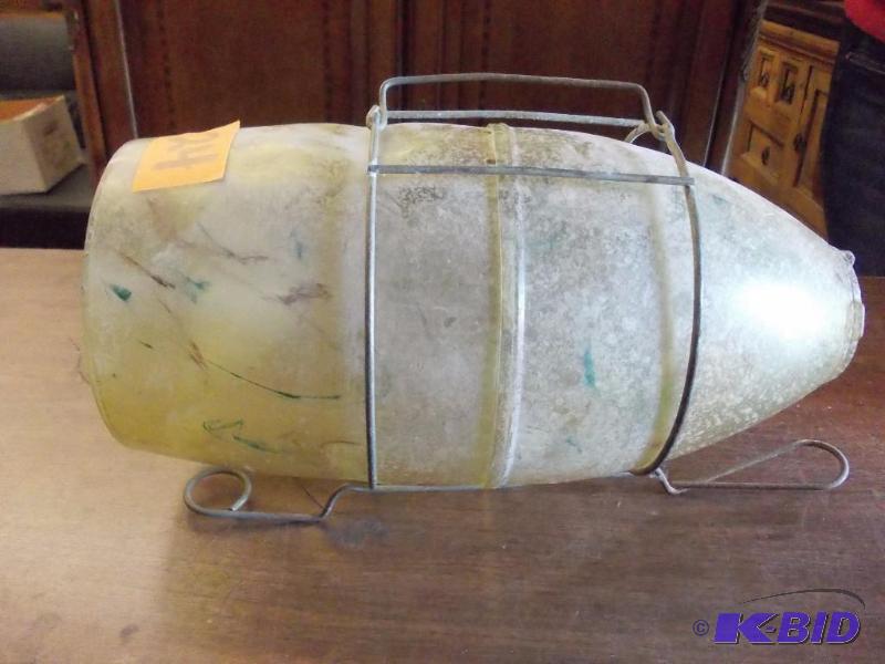 lot 24 image: Vintage Feather-Lite HYDRO-JET Minnow Trap...