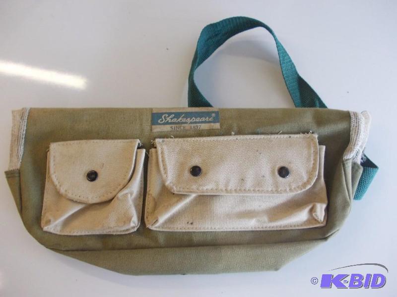 lot 253 image: Shakespeare Waist Fish Pack...