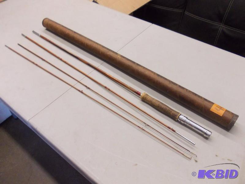 lot 40 image: Vintage 3-Piece Hexagon Bamboo 9 Fly Rod Wit...
