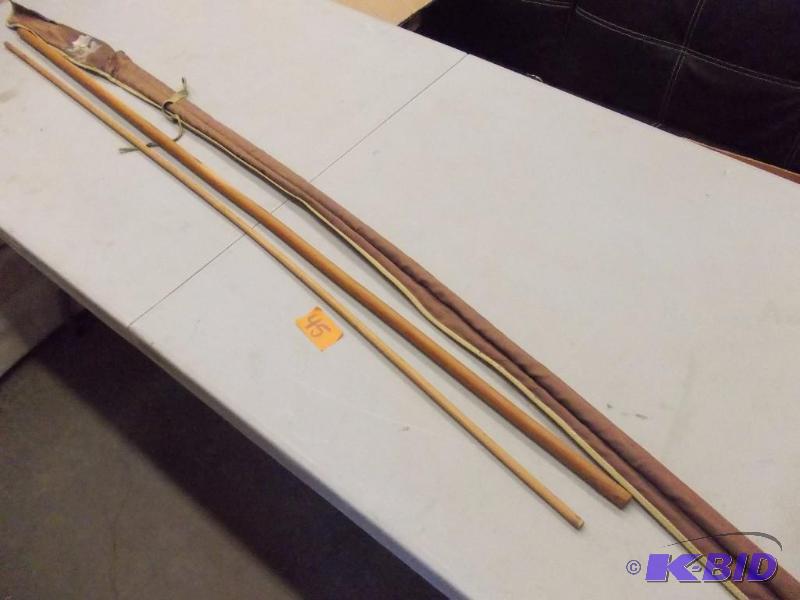 lot 45 image: Vintage Fly Rod Case (#400-5) With 2-Wood Fly...