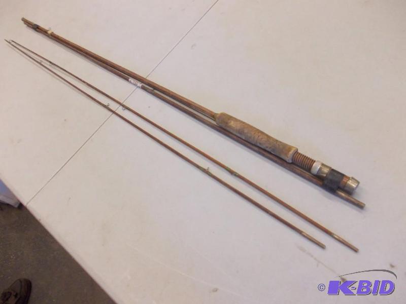 lot 65 image: Vintage 3-Piece Hexagon Shape 9 Fly Rod...