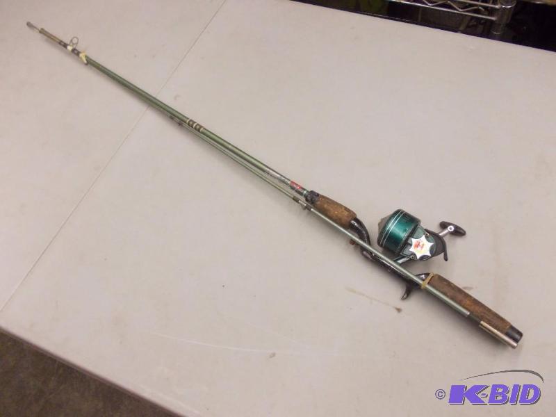 lot 82 image: Vintage Heddon 2 Pc Rod With Heddon 120 Reel...