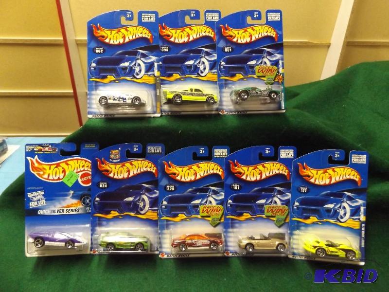 Hot Wheels group of 8