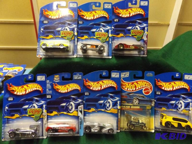 Hot Wheels group of 8