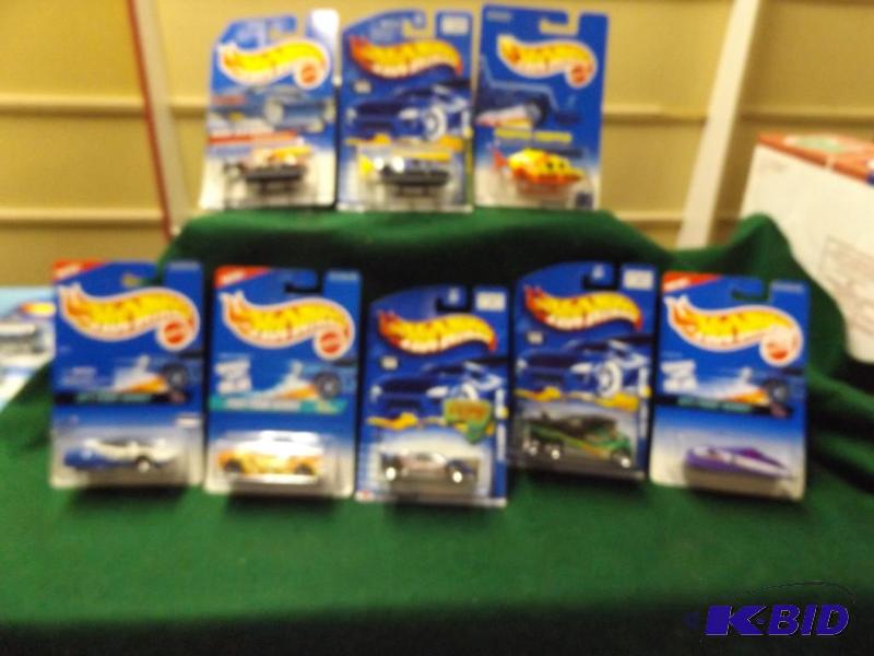 Hot Wheels group of 8