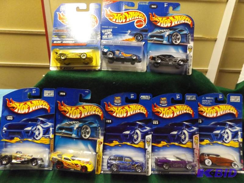 Hot Wheels group of 8