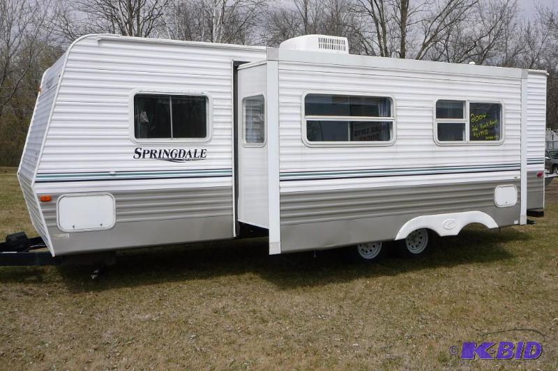 lot 1 image: 2004 Keyston RV Springdale Travel Trailer