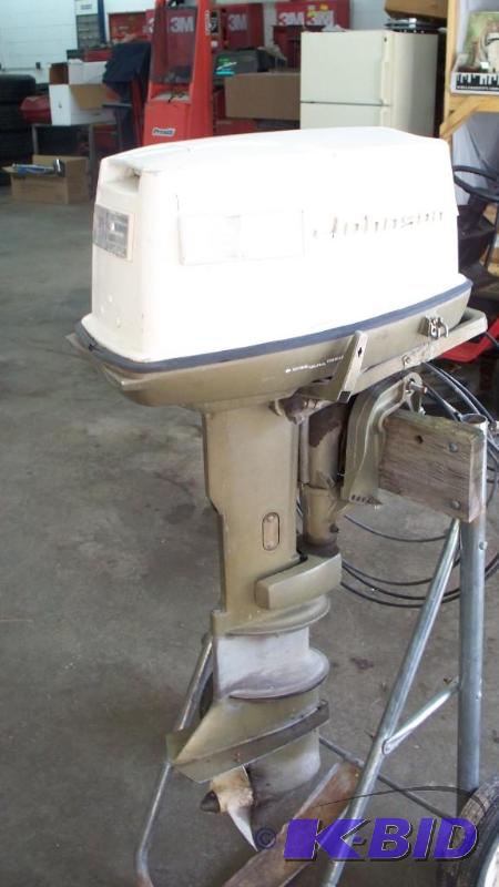 25HP Johnson Outboard Motor with controls (no...