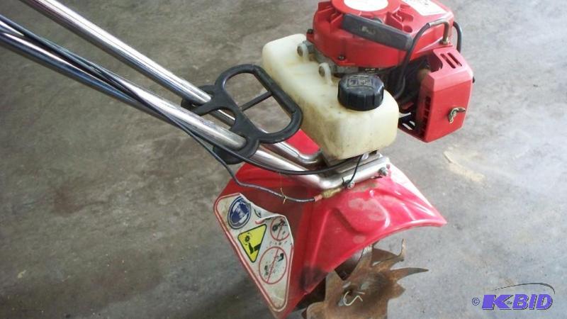 Mantis garden tiller (last ran 2yrs ago)...
