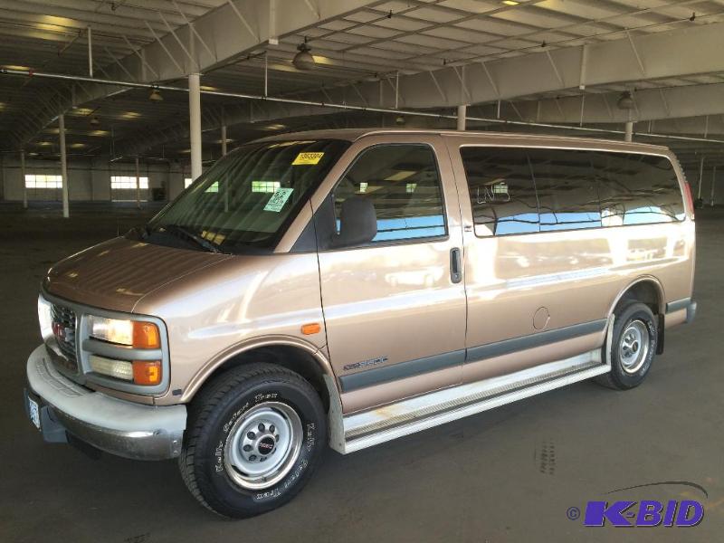 2001 GMC Savanna Van