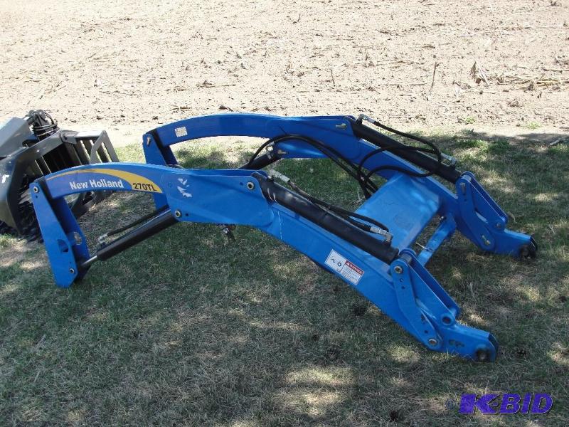 New Holland Loader - 270 TL