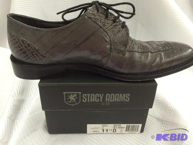 New stacy adams size 11 mens shoe
