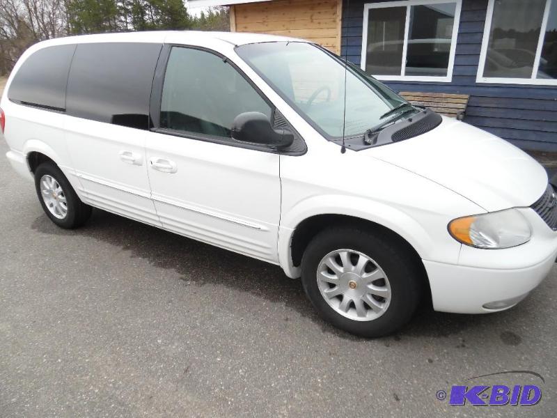 02 Chrysler Town & Country