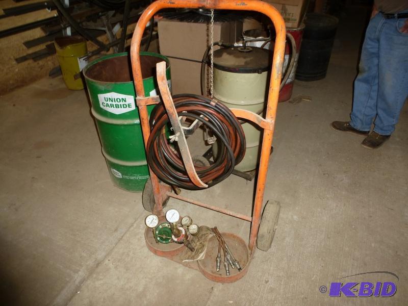 Smith Acetylene Torch set Comes with Gages. ...