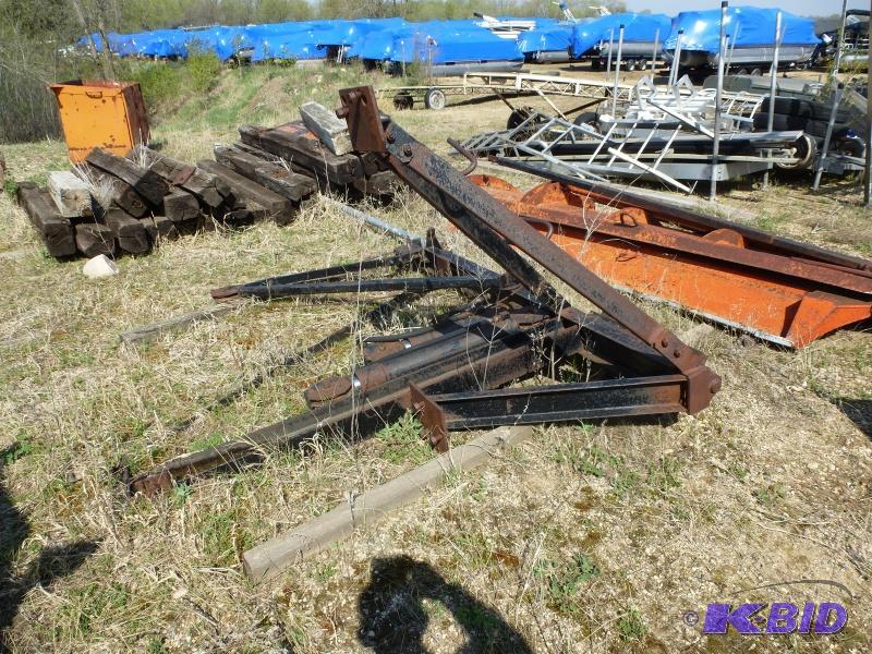 Grader wing post attachment side post truck ...