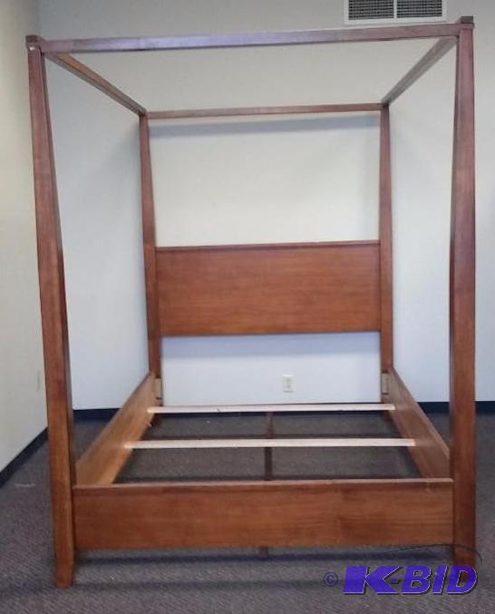 lot 1 image: BeautifulSolid Wood Mission Style Canopy Four Poster Queen Size Bed.