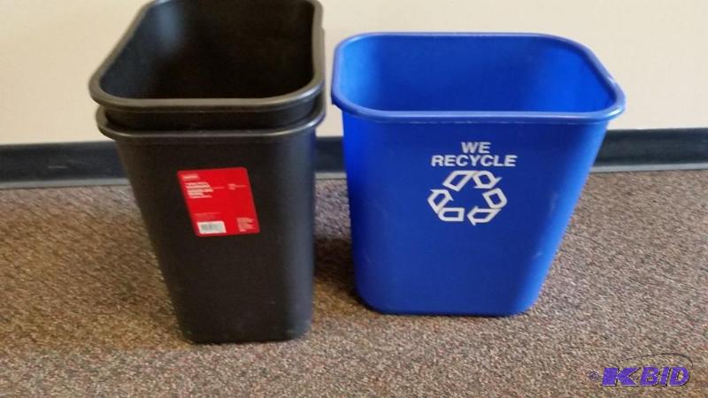 lot 53 image: Lot of Three Plastic Office Trash Cans.  2 Black one that says Recycle.