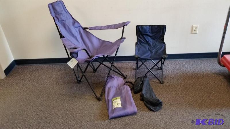 lot 55 image: Lot of 2 yardoutdoor folding Sling Chairs.  One Adult and one Child.