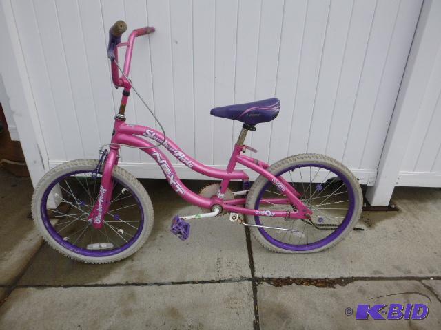 lot 129 image: Next Slumber Party Bicycle...