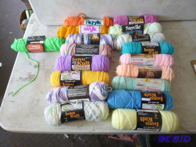 lot 167 image: Miscellaneous Skeins of Yarn...